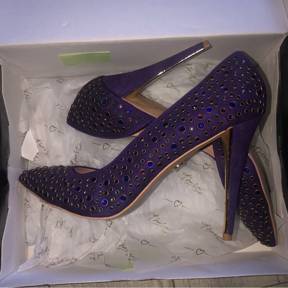 Thalia sodi 9 1/2 high heels plum